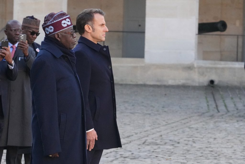 Macron Pledges Deeper Ties on Nigeria Visit